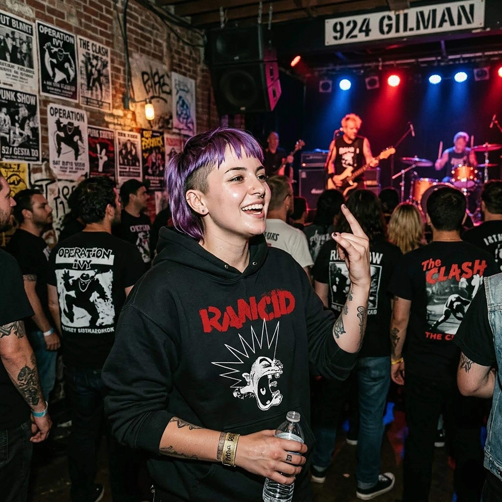 Rancid - Screaming Mohawk Youth Hoodie - Image 4